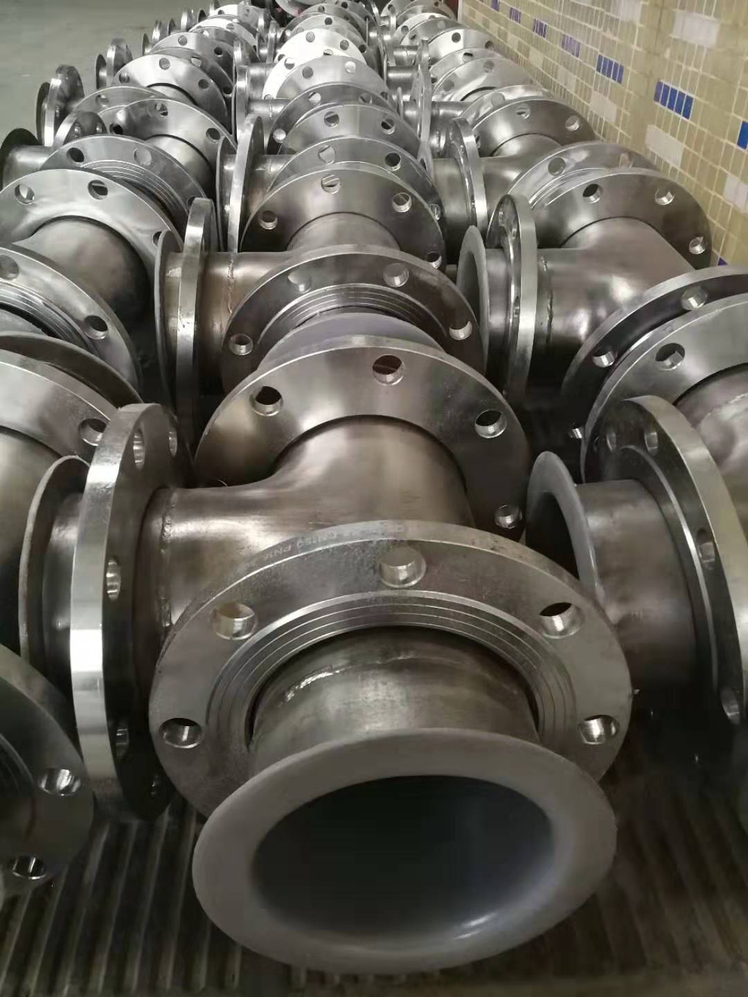 化工管道,不銹鋼襯塑管道,不銹鋼襯塑管道廠家,東莞不銹鋼襯塑管道